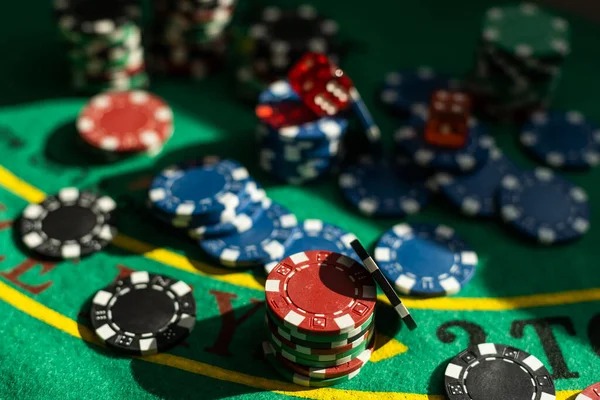 apeltoto Round-led table rhythm